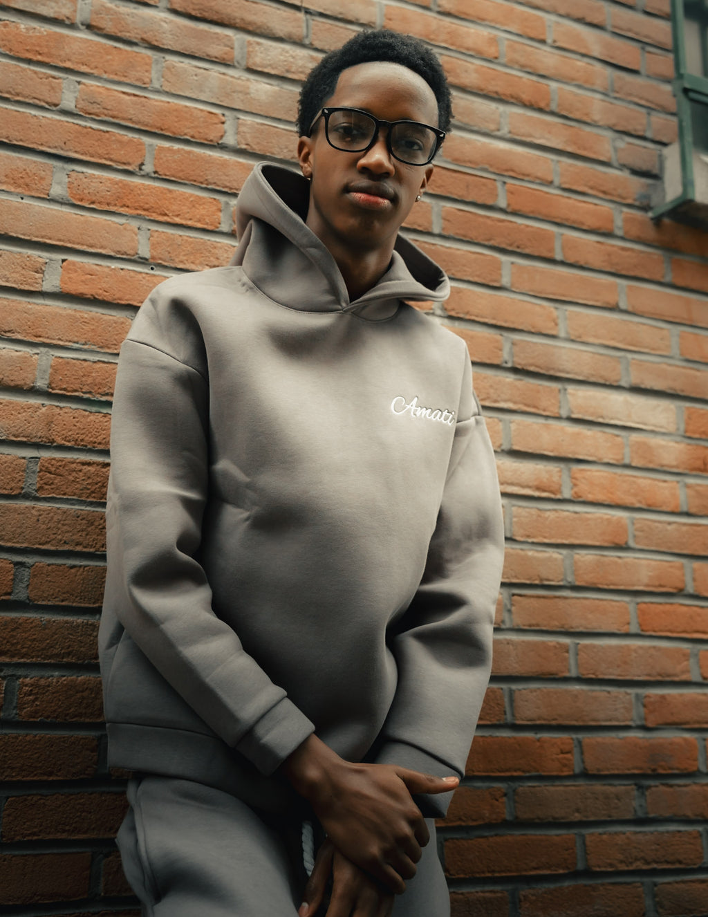 BASICS HOODIE GREY